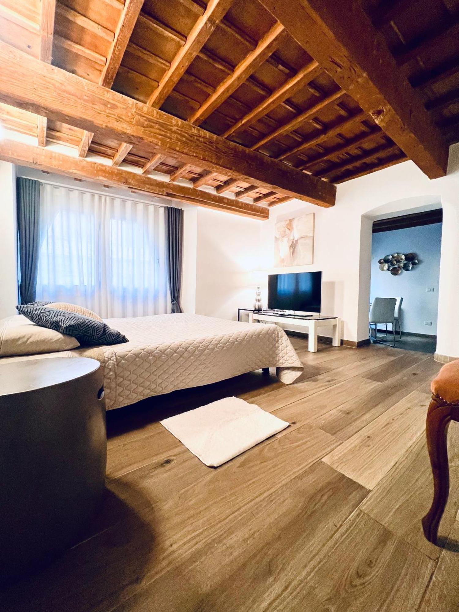 Palazzovilla Historic Building Luxury Suite Florencie Exteriér fotografie
